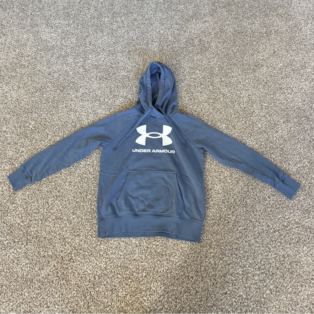 Like New Under Armour Women’s Hoodie Size Small